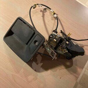 Ford 1999-2016 F250 F350 Front left door handle and locking latches power lock